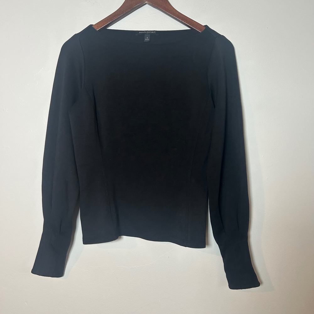 EUC Banana Republic Blouse Top Womens Small Black Boat‎ Neck Long Sleeve